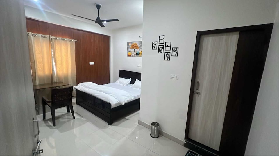 Hotel O Uttaranchal University Formerly Anand Residency, Chakrata Road Dehradun, Dehradun