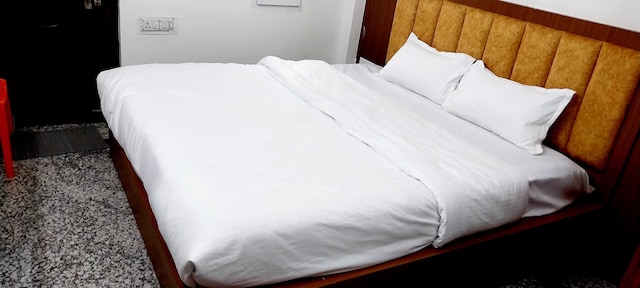 Hotel O Shree Radha Krishna