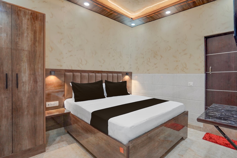 Hotel O  Apex Blue, Ghaziabad City, गाज़ियाबाद
