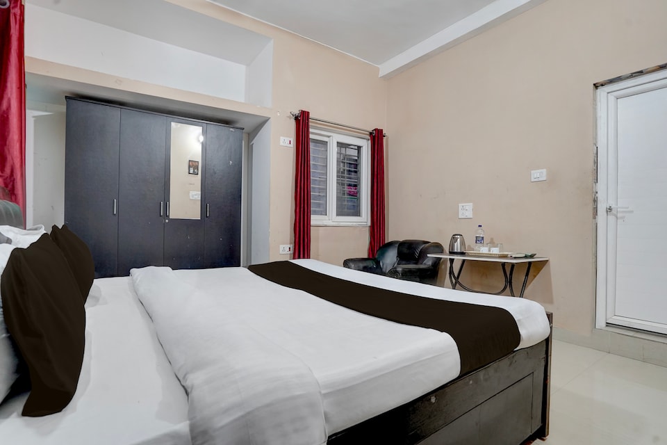 Hotel O Madhav Villa, Boring Road Patna, Patna