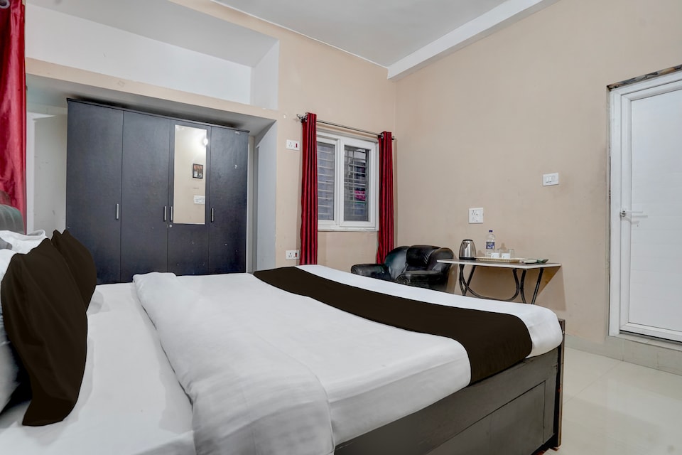 Hotel O Madhav Villa, Boring Road Patna, Patna