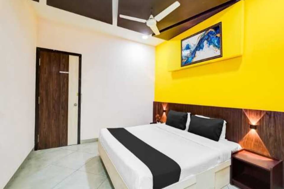 Collection O Sri Varadaraja Perumal Temple Pondicherry Formerly Zamindar Heritage, Pondicherry City Centre, Pondicherry