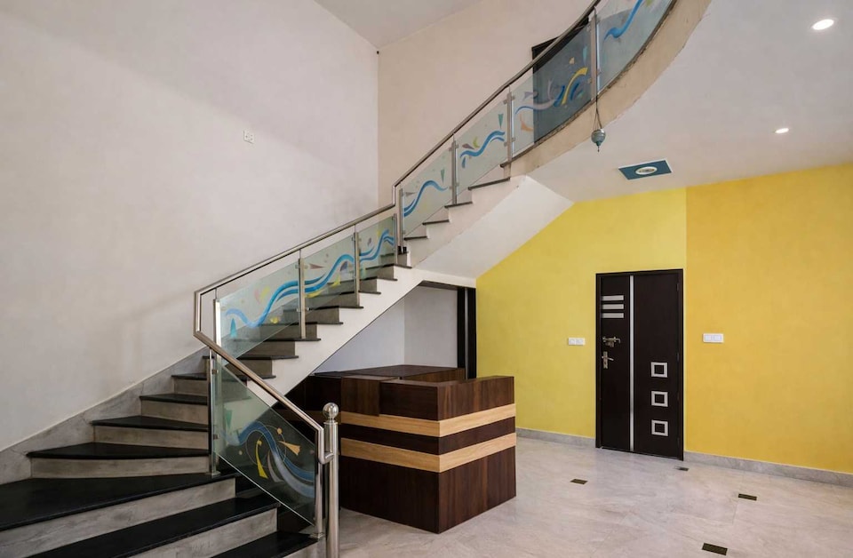 Hotel O Amar Inn, Narnaul City, Narnaul