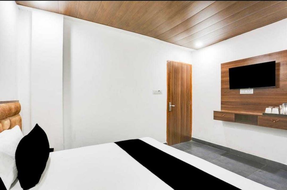 Hotel O Amora Inn, North Delhi, Delhi