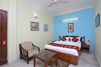 OYO Sav Villa Near Dilli Haat Ina