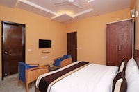 OYO Om Villa Near Omaxe Celebration Mall