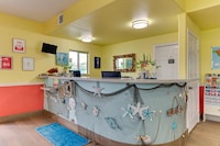 Golden Motel Near Houston Medical Center