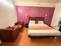 Hotel O Dharampur Crossway