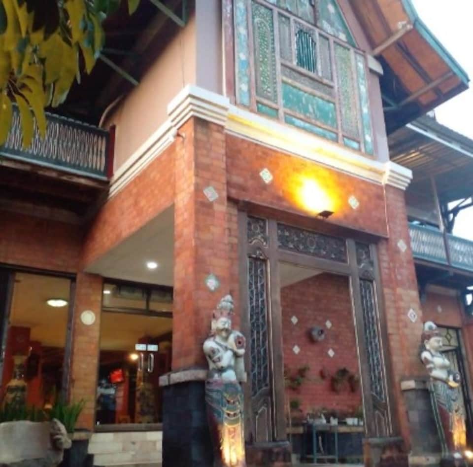 Hotel O near Gajah Wong Educational Park formerly Hotel Bifa, Yogyakarta, Yogyakarta