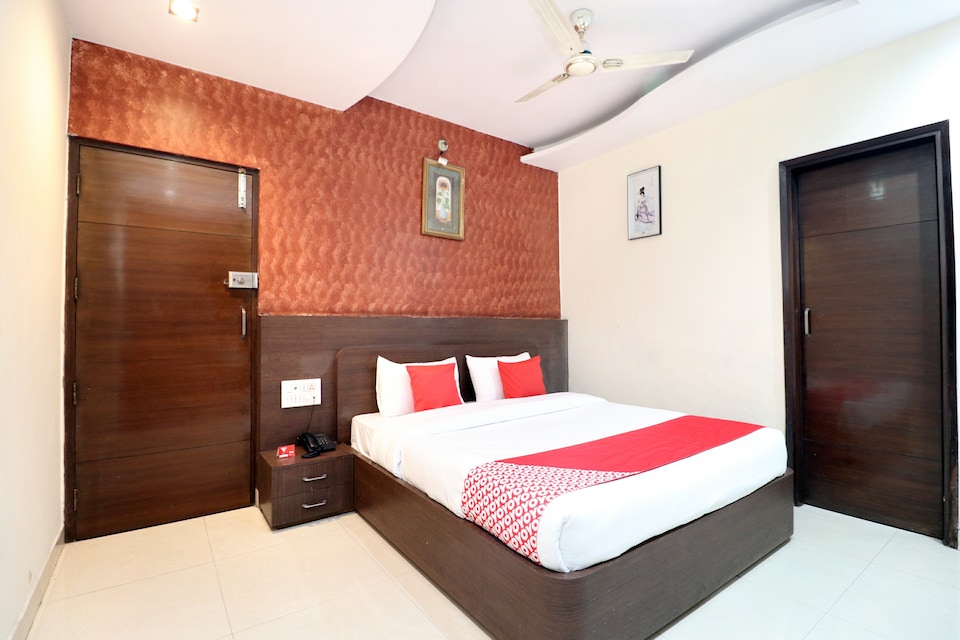 OYO 13788 Hotel Arcade, Ludhiana Railway Station, Ludhiana