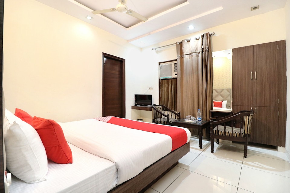 OYO 13788 Hotel Arcade, Ludhiana Railway Station, Ludhiana