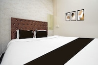 Collection O Umred Crossway Nagpur Formerly Villa 68