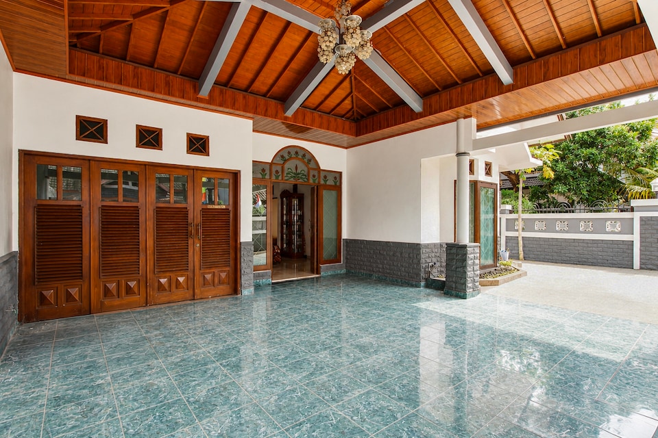 OYO 95178 Azifa Guest House , Yogyakarta, Yogyakarta