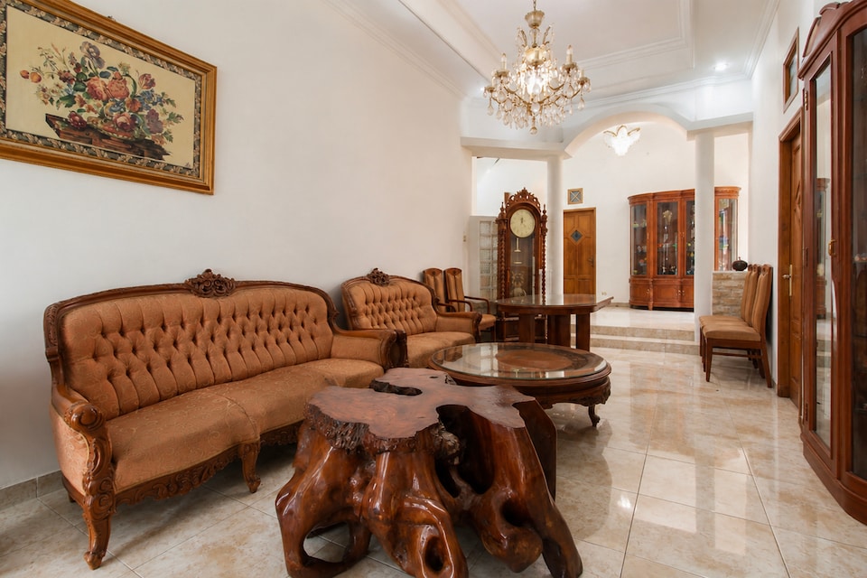OYO 95178 Azifa Guest House , Yogyakarta, Yogyakarta