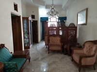 OYO 95178 Azifa Guest House 