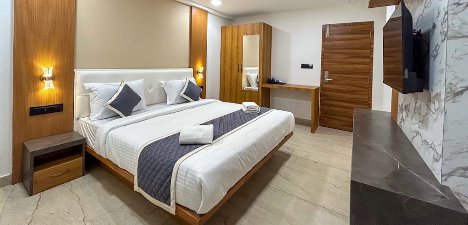 Townhouse Neotown Crossway Formerly Lakewood Gardenia, Electronic City Phase 1 Bangalore, Bangalore