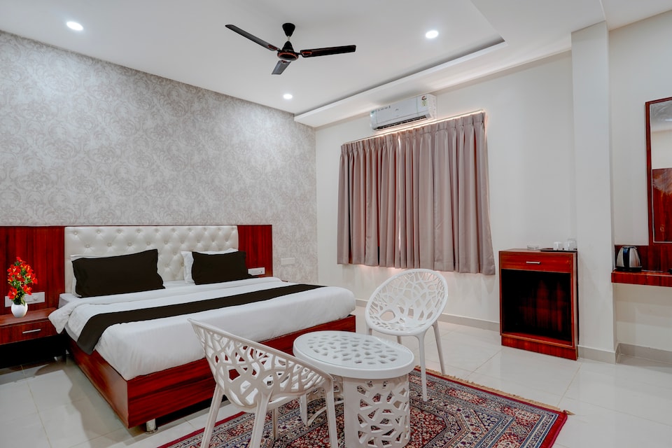 Super Townhouse Neotown Crossway Formerly Lakewood Gardenia, Electronic City Phase 1 Bangalore, Bangalore