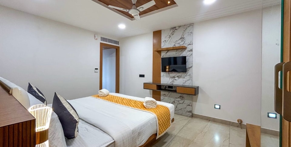 Townhouse Neotown Crossway Formerly Lakewood Gardenia, Electronic City Phase 1 Bangalore, Bangalore