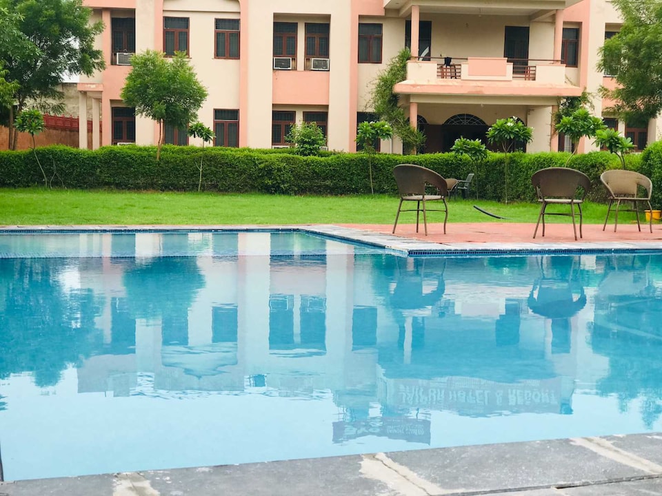 OYO SRK HOTEL & RESORT, Jaipur Airport, Jaipur