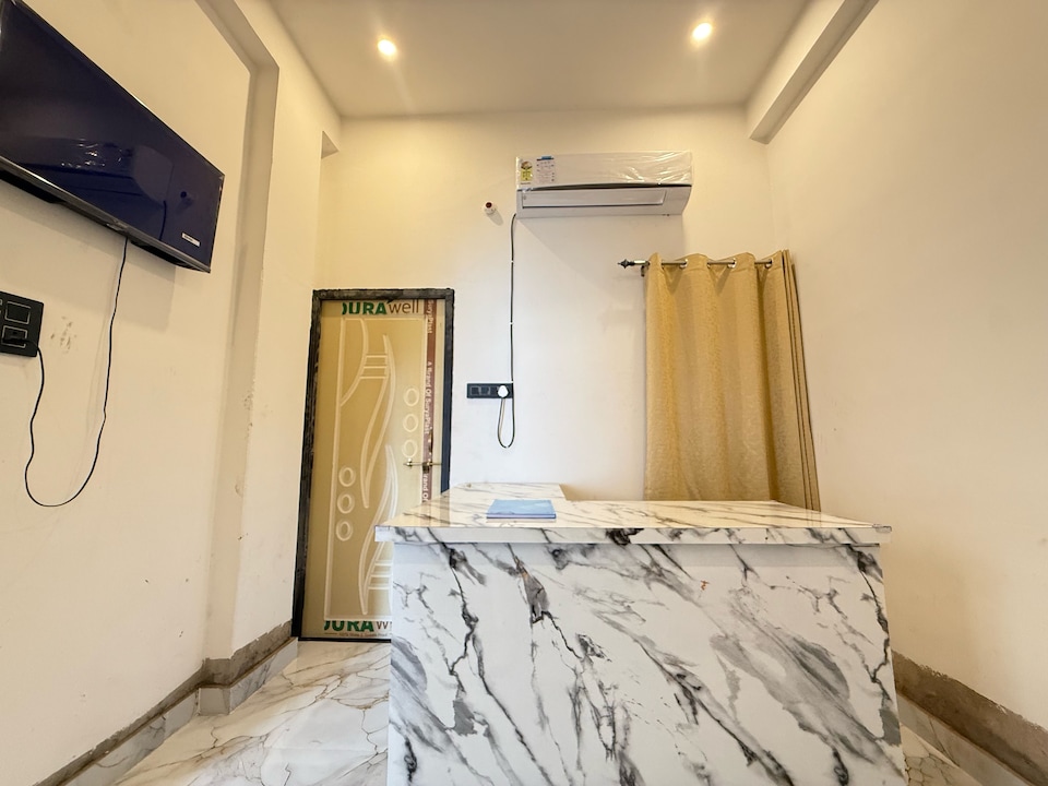 Hotel O Aroma Stay , Lanka, Varanasi