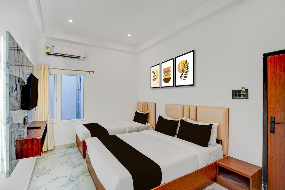 Hotel O Aroma Stay , Lanka, Varanasi