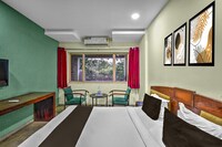 Hotel O RAGA GRAND HOTEL