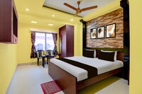 Hotel O Chittaranjan Bus Stand Formerly Khalsa Lodge