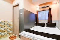 Collection O Park Street Road Formerly SR Royale