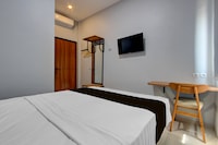 OYO 95180 Enshe Guest House Syariah 