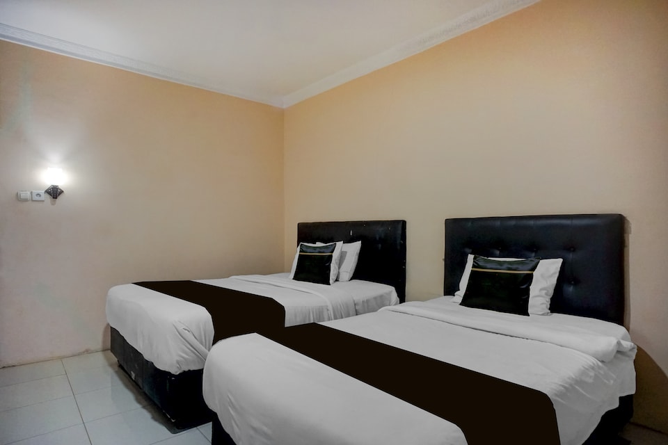 Hotel O near Monument Historique Berastagi formerly Serdika Paviliun, Medan, Medan