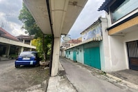 Hotel O near Kampung Batik Kauman formerly Chakra Homestay