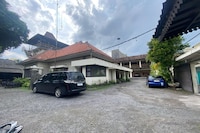 Hotel O near Kampung Batik Kauman formerly Chakra Homestay