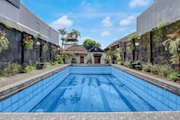 Hotel O near Kampung Batik Kauman formerly Chakra Homestay