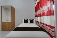 Collection O near Stasiun Solo Balapan formerly Wes Bobo Inn