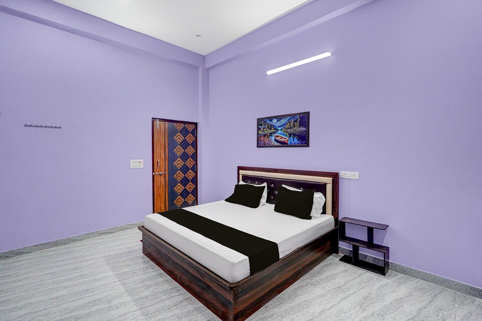 SPOT ON JK GUEST HOUSE, Golghar, Gorakhpur