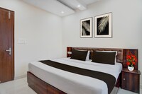 Super Townhouse Oak ISBT Bus Terminal Dehradun Formerly Hotel Himalayan