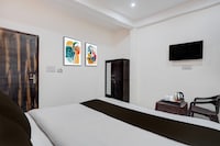 Hotel O Gaur City Centre Noida Formerly Dreamland Residency
