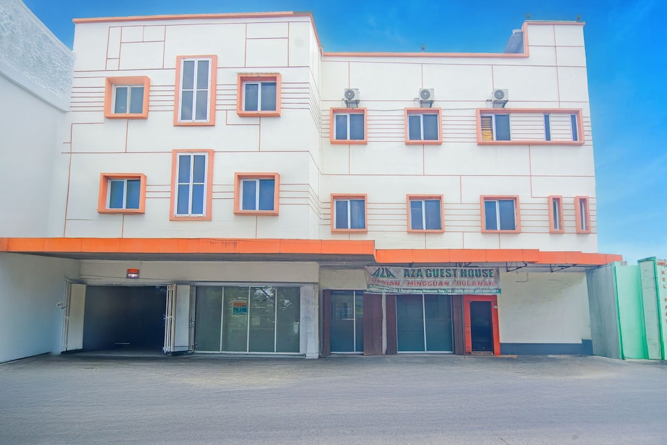 Hotel O near Mall Panakkukang formerly Aza Guesthouse, Panakkukang, Makassar