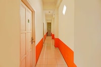 Hotel O near Mall Panakkukang formerly Aza Guesthouse