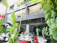 Hotel O near Primaya Hospital formerly La Buana Guest House