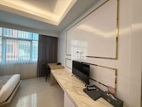 Jomtien Beach Hotel By Clubhouse