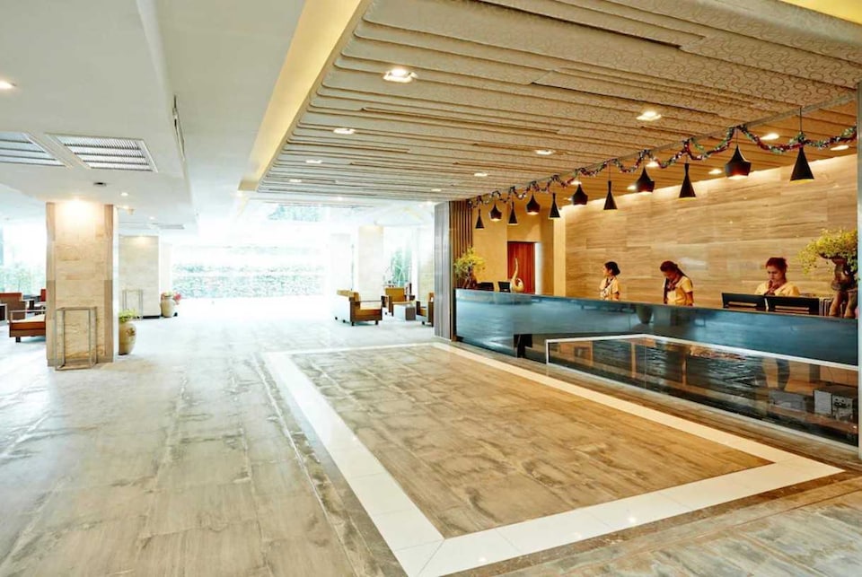 Sunday Grand Jomtien Pattaya, Na Jomtien Beach P1, Pattaya