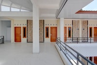 Hotel O Syariah near Plaza Ambarrukmo Yogyakarta formerly Teratai Inn