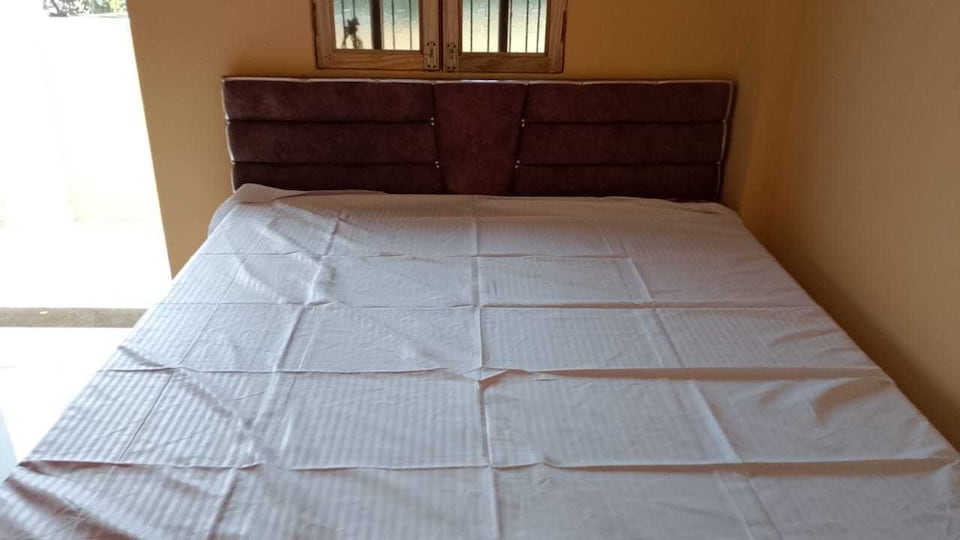 SPOT ON Galaxy Hotel, Kanpur Road Lucknow, Lucknow