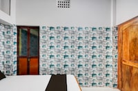 Hotel O Shreehari Niwas