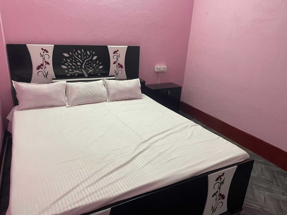 OYO 843568 HOTEL BLUE MOON, Nawada, Nawada