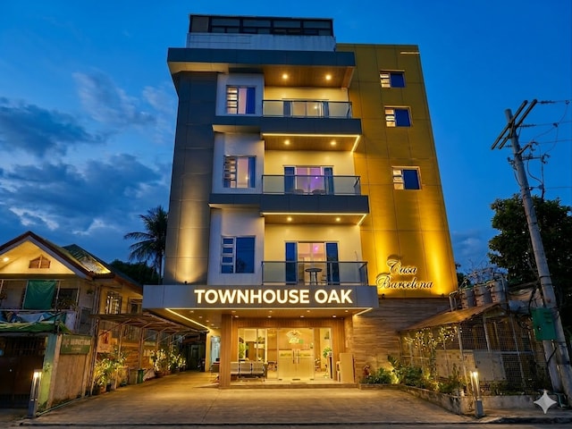 Townhouse Oak Casa Barcelona 