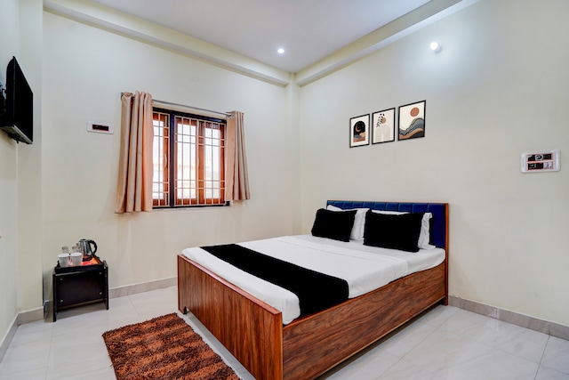 Hotel O Rukanpura Patna Formerly JC Menka Banquet Hall