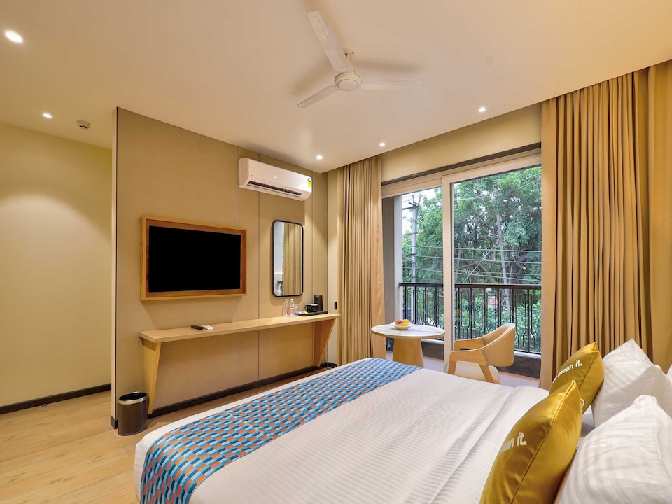 Palette Hotel & Convention Centre, Millennium City Gurugram, HUDA CENTRE 1, Gurgaon