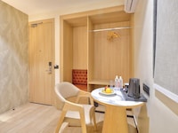 Palette Hotel & Convention Centre, Millennium City Gurugram